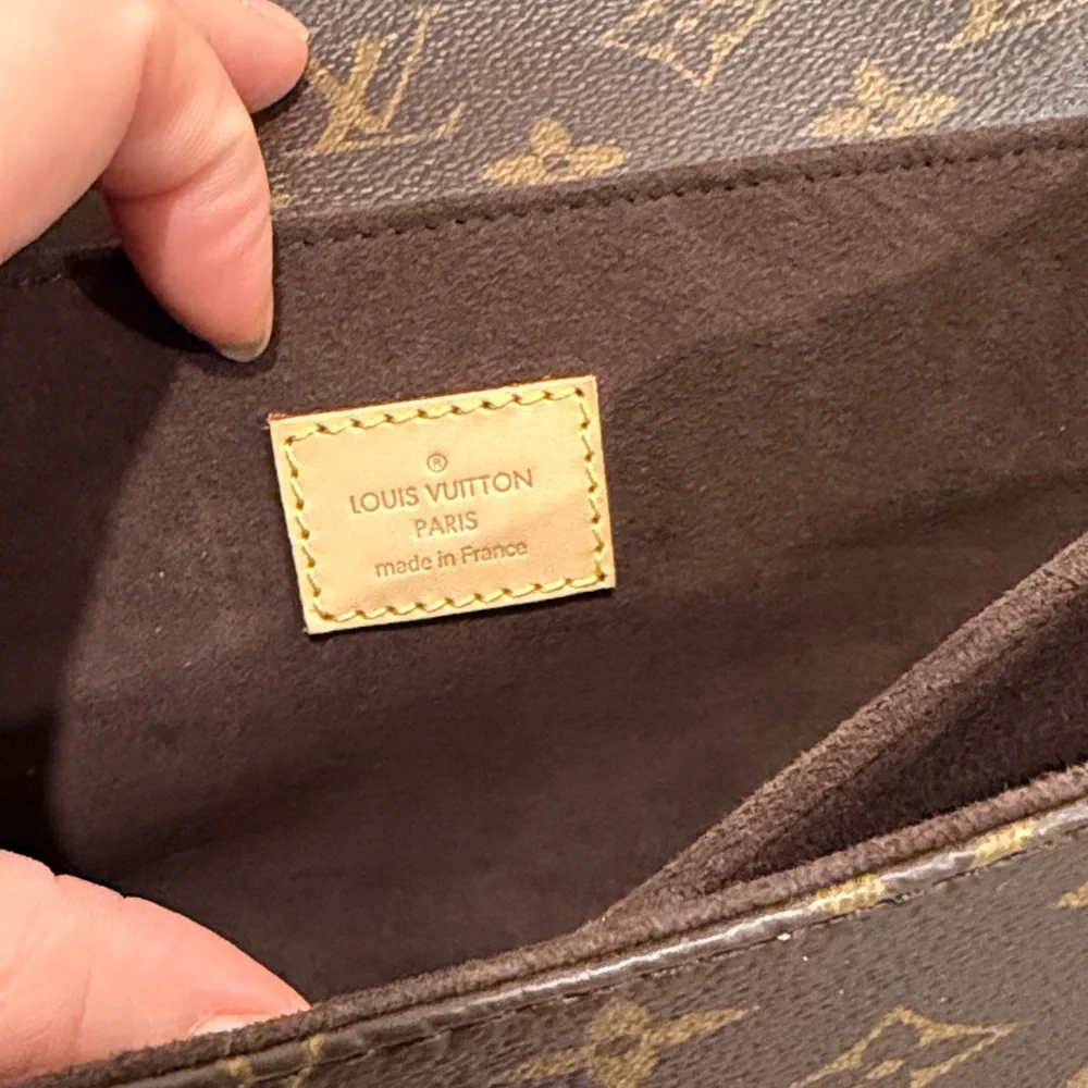 Louis Vuitton Monogram Pochette Métis Crossbody - Picture 3 of 8
